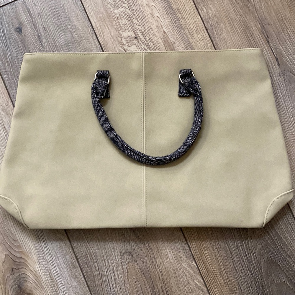 Lancôme tote
